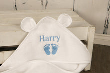 Load image into Gallery viewer, Personalized Hooded Baby Bath Towel