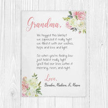 Load image into Gallery viewer, Personalized Mom/Grandma/Nana Floral Blankets I01